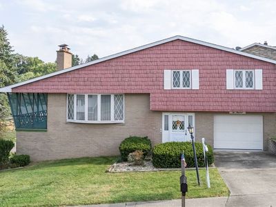 200 S Circle Dr, Weirton, WV, 26062
