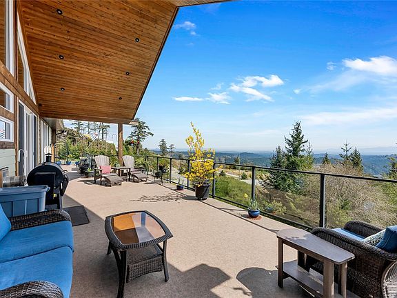 4th image of 4101 Ridgeline Dr