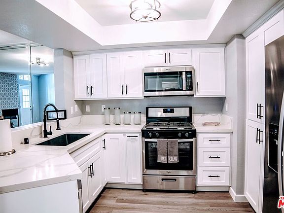 4th image of 816 Calle Los Gatos