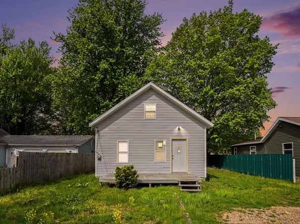 58542 65th St, Hartford, MI 49057