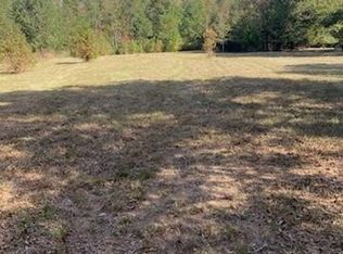 2316 Payton Dr, Elberton, GA 30635