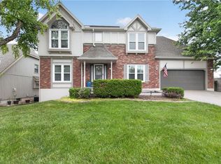 401 NE 97th Ter, Kansas City, MO 64155