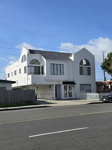 2053 Garnet Ave #1 Photo 1