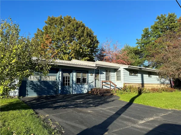 16 Constitution Ave, Bradford, PA 16701