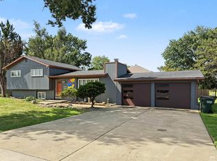 1103 Kasold Dr, Lawrence, KS 66049