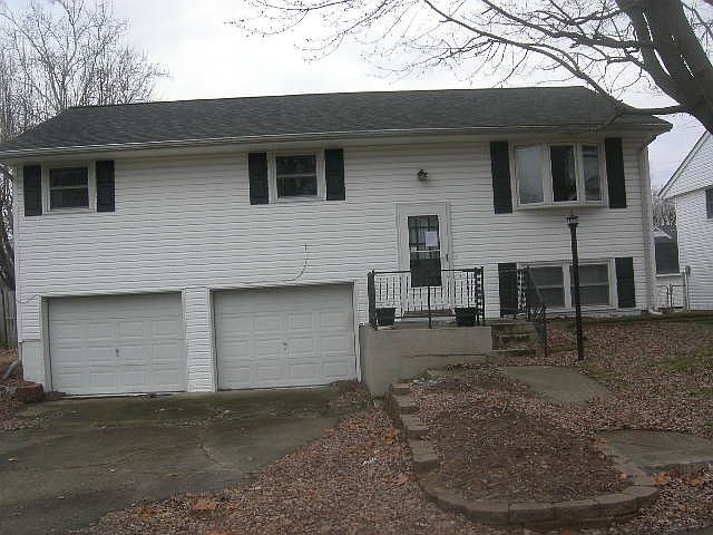 1st image of 2312 Pinehurst Ln