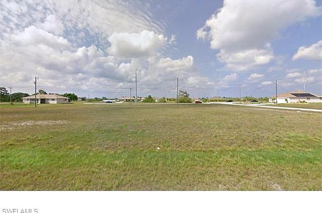 1st image of 505 NE 23rd Ter