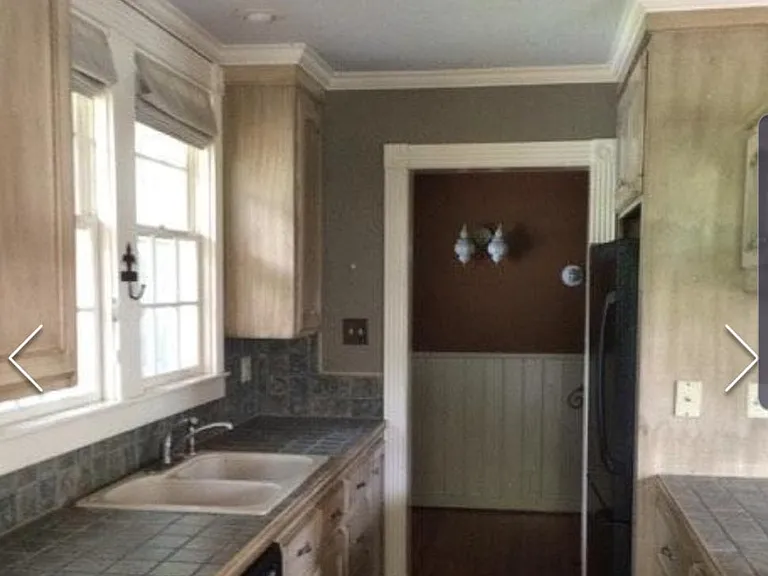 210 Myrtle Pl — Photo 3