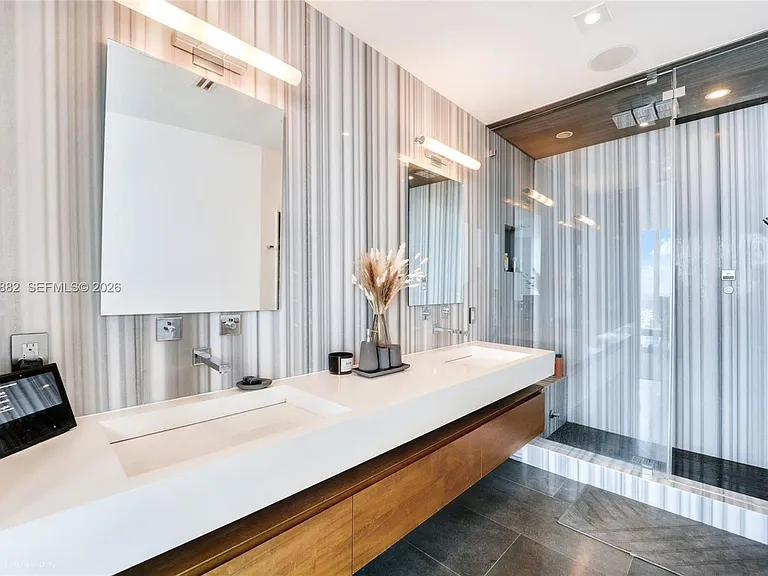 888 Biscayne Blvd #5112 — Photo 9
