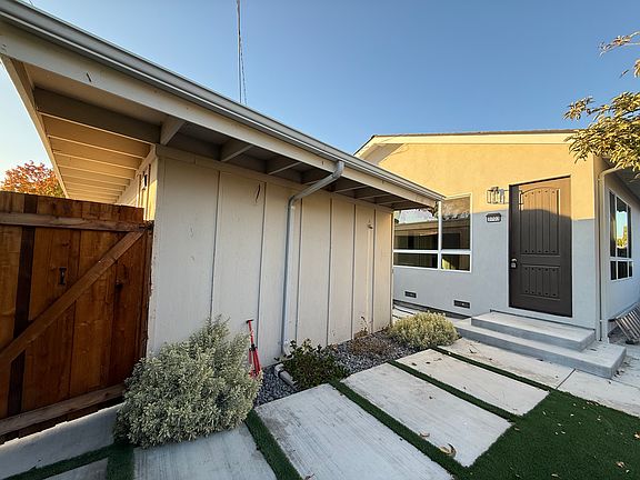 2nd image of 1021 Waterbird Way #B
