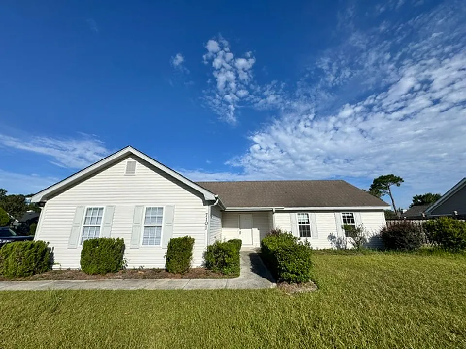 7101 Robmar Ct