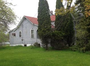 4305 18th St, Menominee, MI 49858