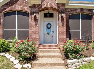 1248 Christopher Ln, Lewisville, TX 75077