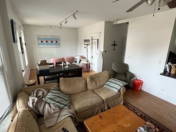 4th image of 3700 N Paulina St #1710-1