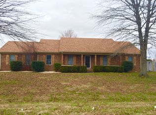 200 Plainfield Way, Bowling Green, KY 42104