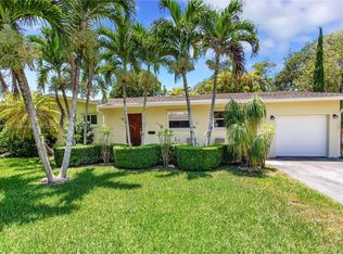 5260 SW 64th Ct, South Miami, FL 33155