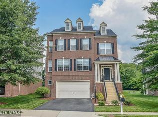 4511 Rhett Ln, Fairfax, VA 22030