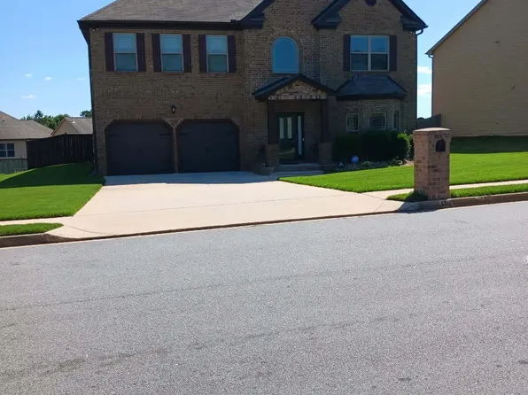 609 Caledon Way, Hampton, GA 30228