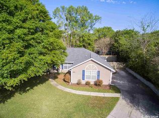 9020 NW 12th Ln, Gainesville, FL 32606