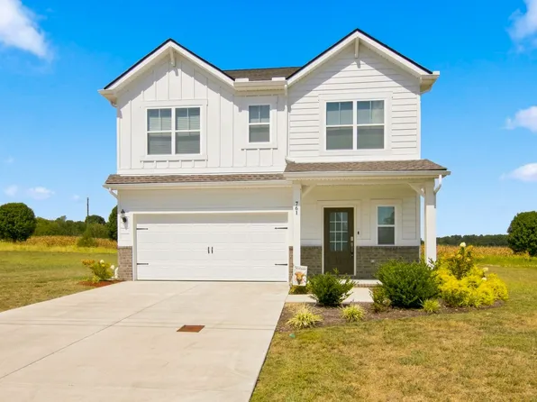 761 Emerson Ln, Westmoreland, TN 37186