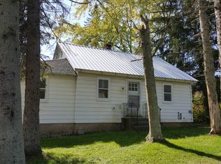 1646 Grovenors Corners Rd, Central Bridge, NY 12035