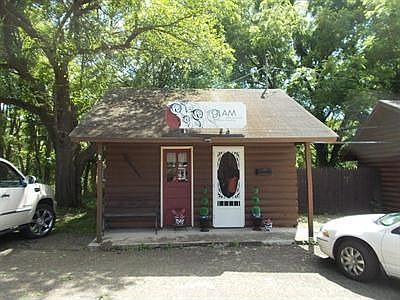 4th image of 1849 W Water St