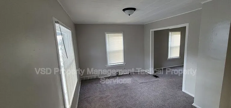 7523 Aetna Rd — Photo 12