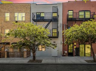 998 Findlay Ave #100, Bronx, NY 10456