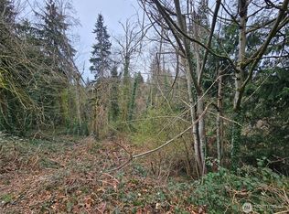 194 XX Forest Park Drive NE, Lake Forest Park, WA 98155