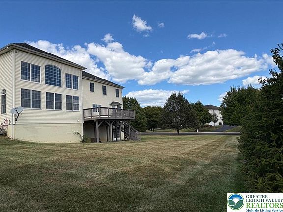 2nd image of 4318 Rexford Dr
