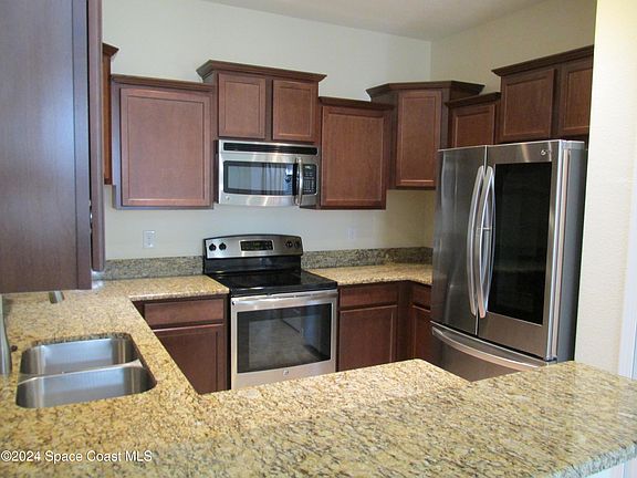 5th image of 6230 Ingalls St