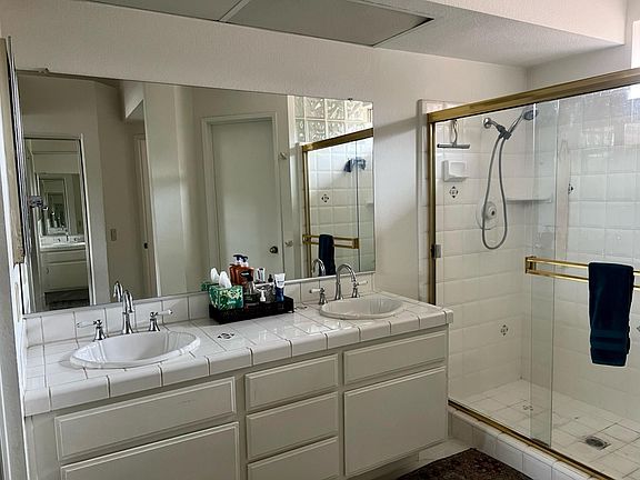 Ensuite Master Bath