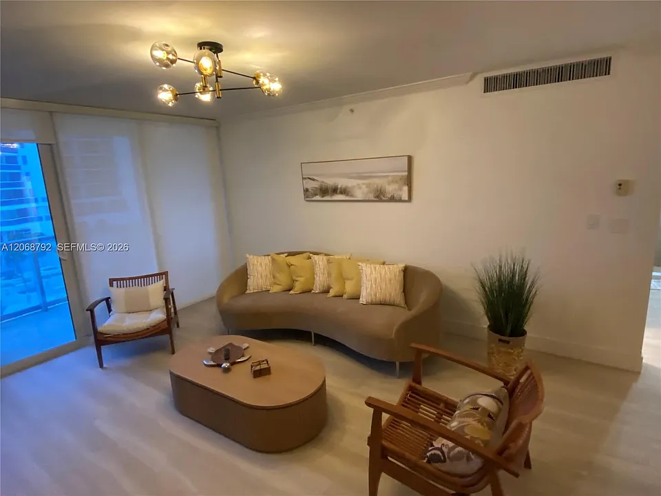 2501 S Ocean Dr #614