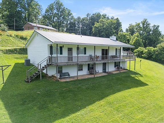 5th image of 22233 Driftwood Ln