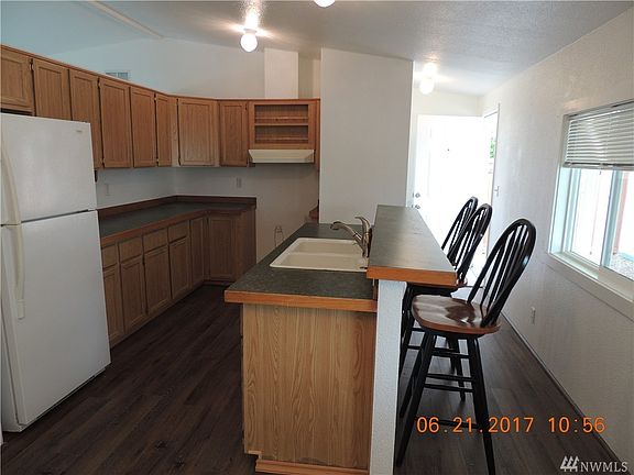 2nd image of 20324 77th Ave E