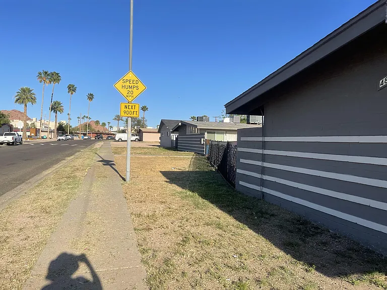 4803 E Willetta St #4 — Photo 16