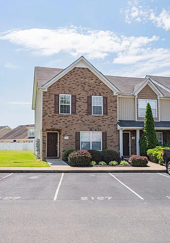 2127 Victory Gallop Ln Photo 1