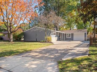 345 Bow Dr, Columbus, OH 43230