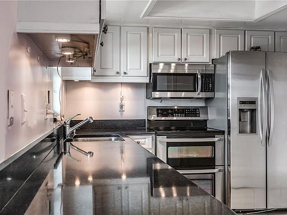 5th image of 8807 Bay Pointe Dr Unit A108