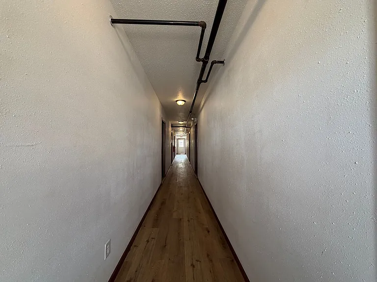 241 Main St — Photo 8