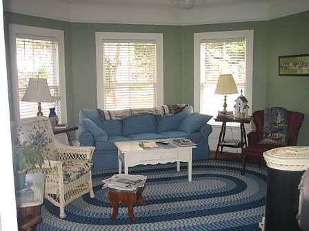 Old fashioned sitting room