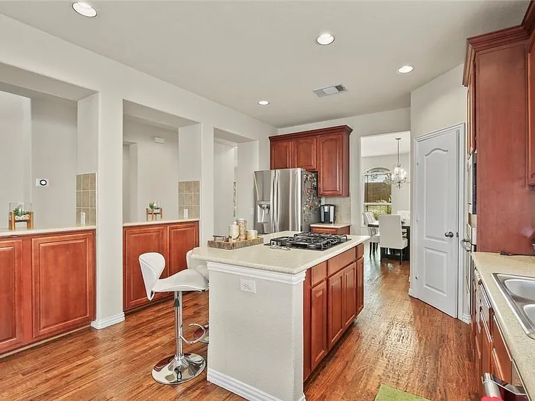 8778 Fisher Dr — Photo 5