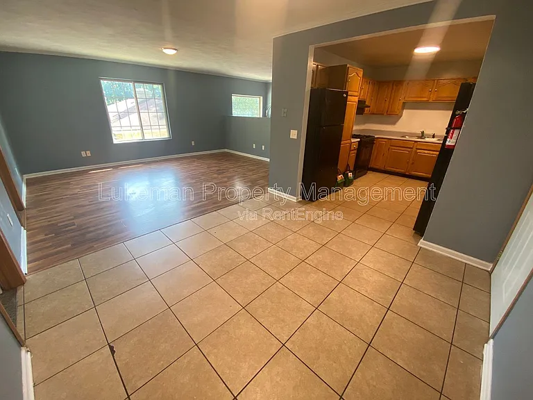 1201 Lafayette Ave — Photo 13