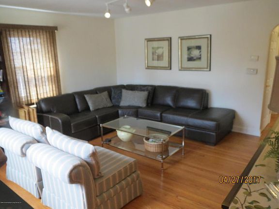 5th image of 534 Pelton Ave