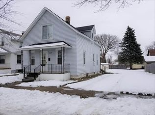 1019 Fitzhugh St, Bay City, MI 48708