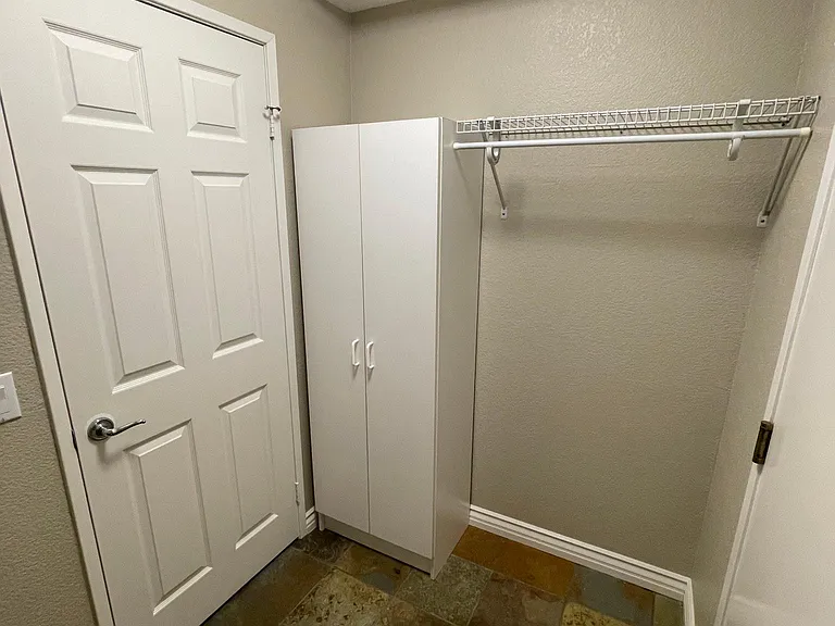 7844 Paseo Tulipero — Photo 24