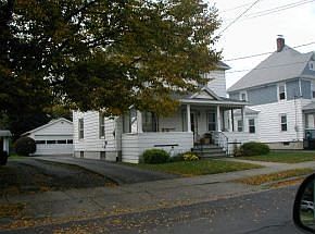 2nd image of 44 Albert St