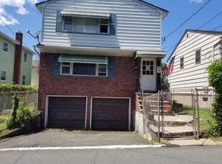 166 Augustine Pl, Vauxhall, NJ 07088