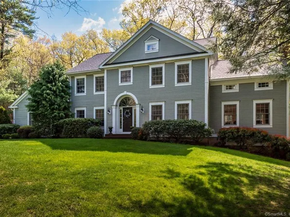 4 Joyce Lane, Simsbury, CT 06070