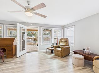 409 Chippendale Ln, Bonneau, SC 29431